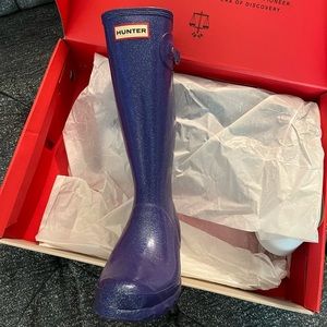 Girls Hunter Rain Boots.Light Wear